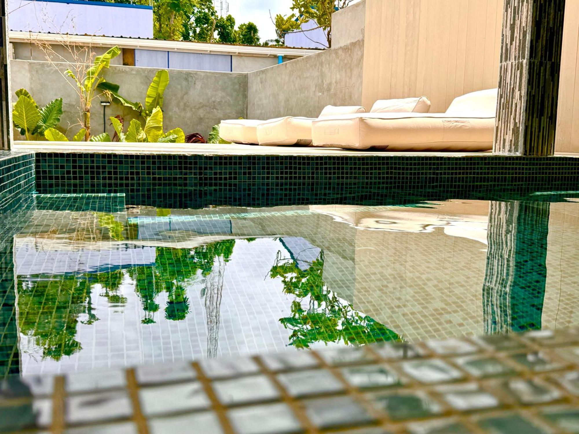 Sands Garden Hotel 图杜 外观 照片